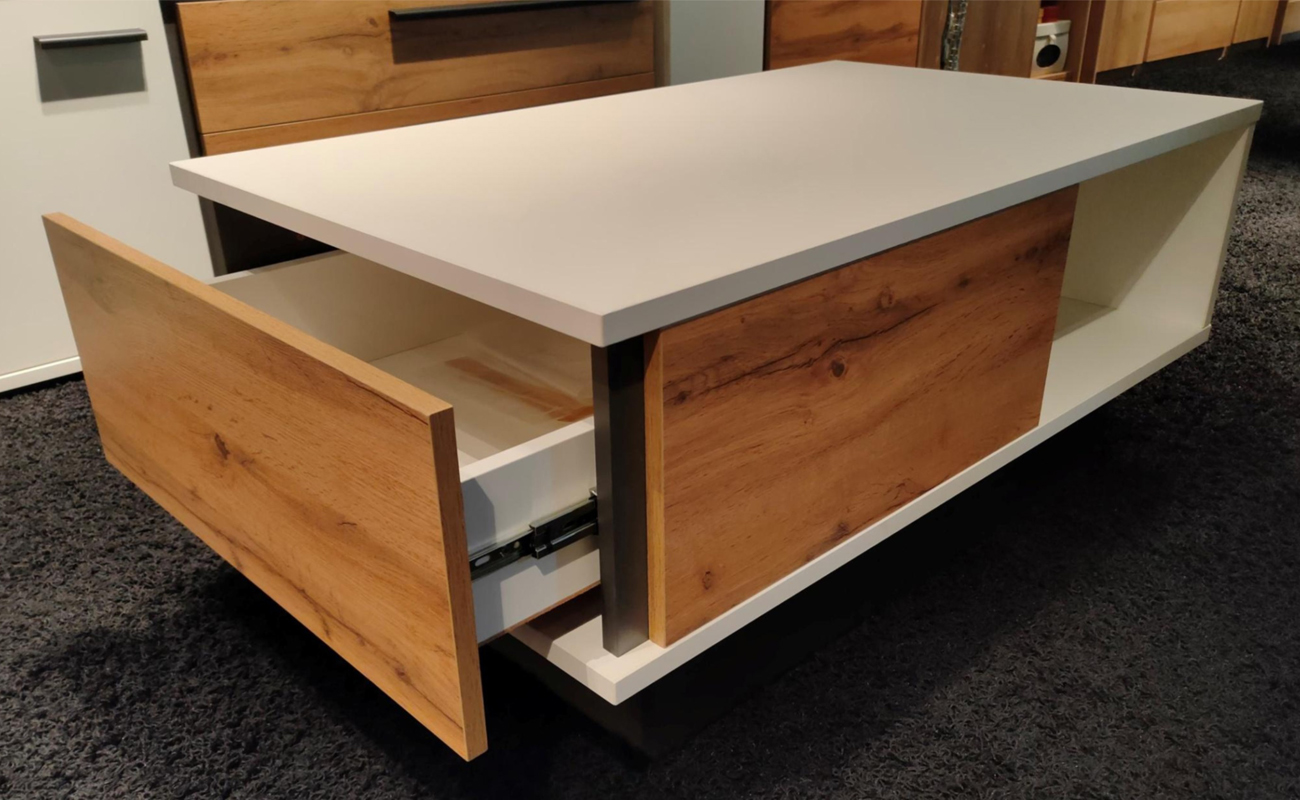 Риана Мод.РН17 Стол журнальный лам дуб вотан/белый/графит Риана Мод.РН17 Стол журнальный лам дуб вотан/белый/графит