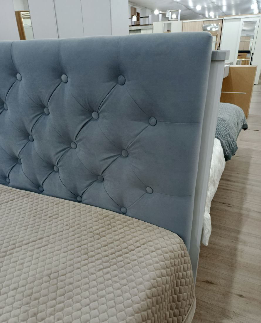 Кровать Глория 1,6м (27) ПМ микровелюр светло-серый