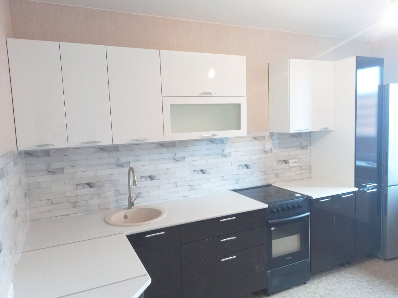 Ф84 Ксения ШВГС 500 (50) белый глянец