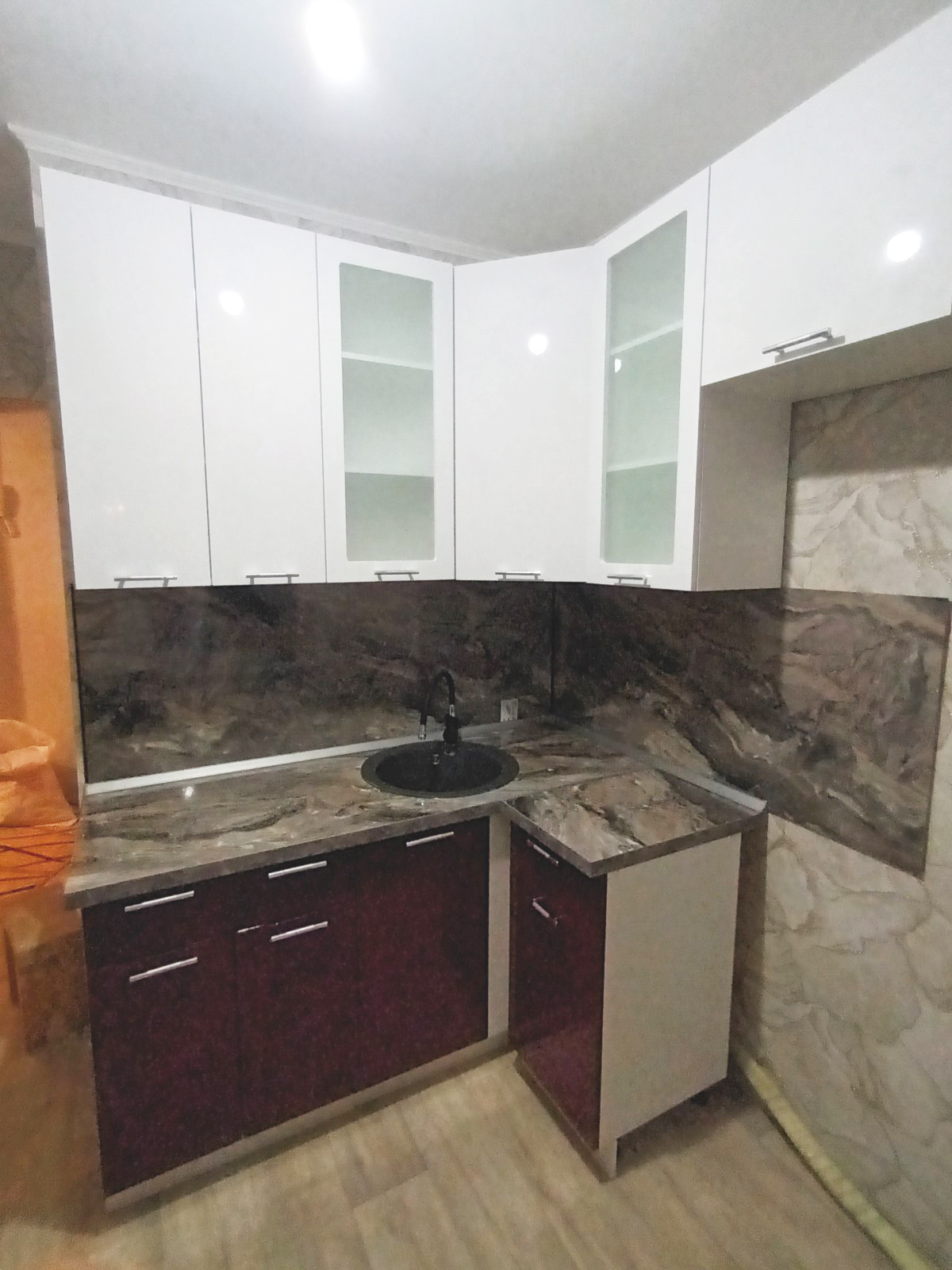 Ф285 Ксения ШВГ 600-920 (50) белый глянец