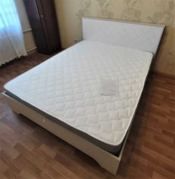 Кровать Сальма орт. КР024 1,6м (50) бел.гл/анкор